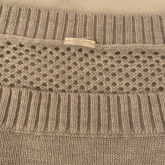 Lululemon top - Picture 6 of 8